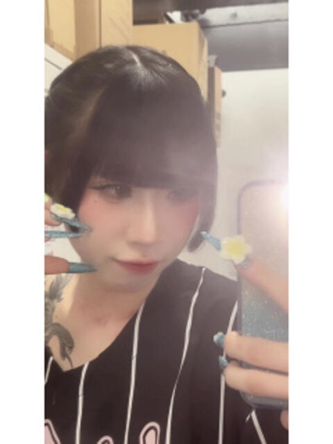 girl_6a5b7c11065c23.01722850_480x640.jpg