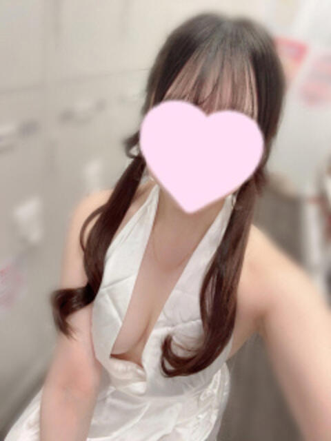 girl_6a11c209bdf045.06504309_480x640.jpg
